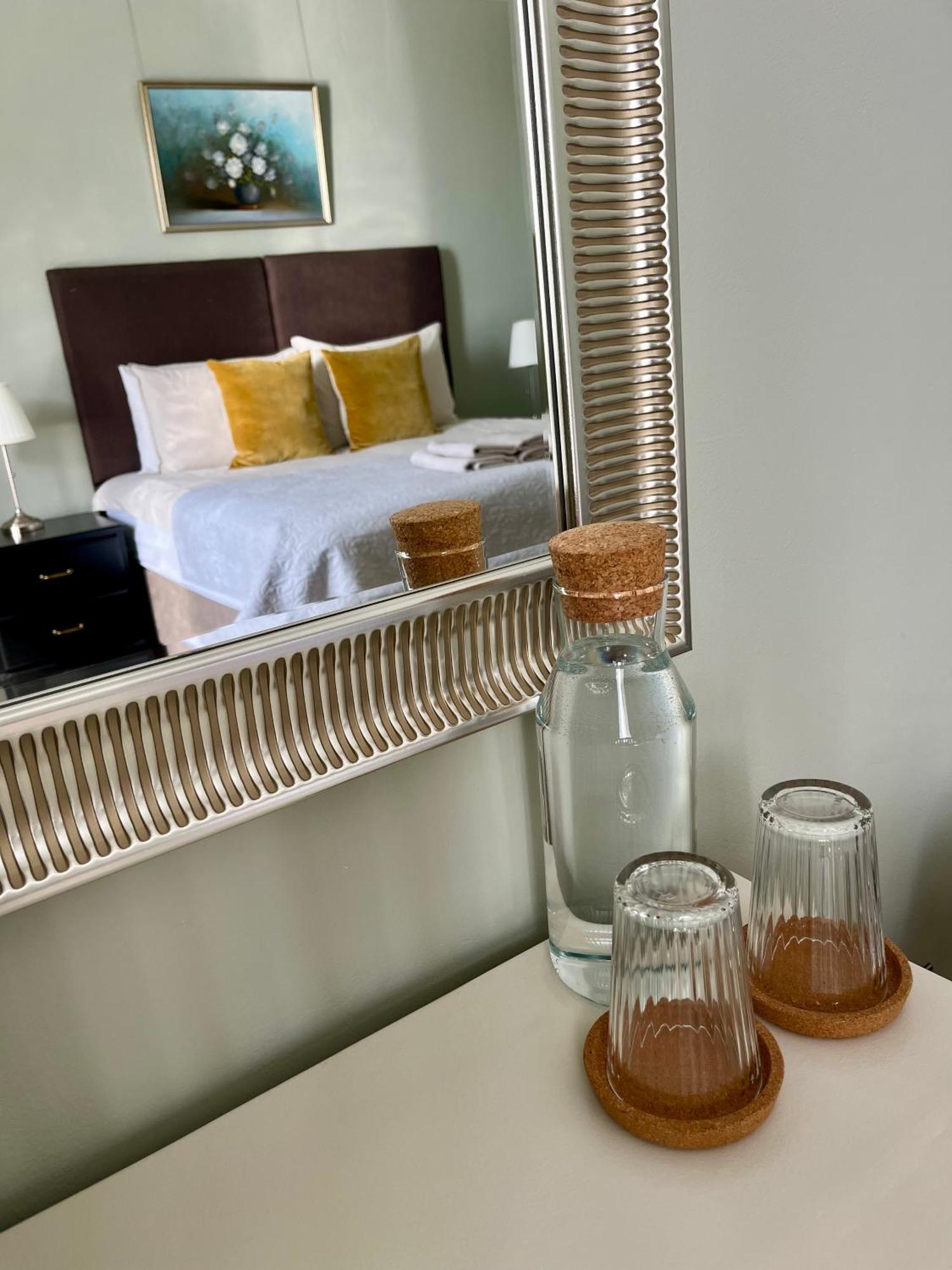 Acorn House Календер Экстерьер фото