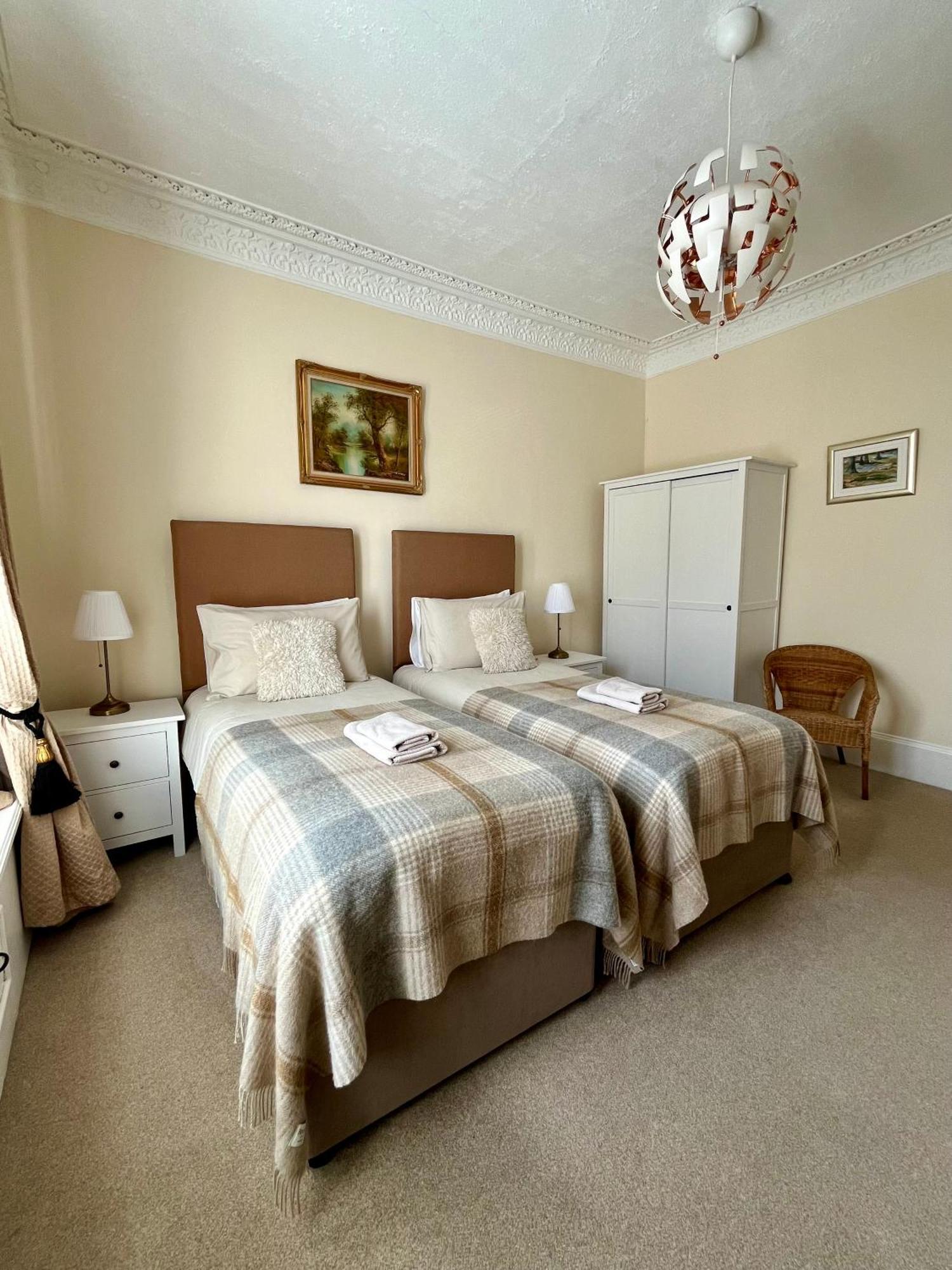 Acorn House Календер Экстерьер фото